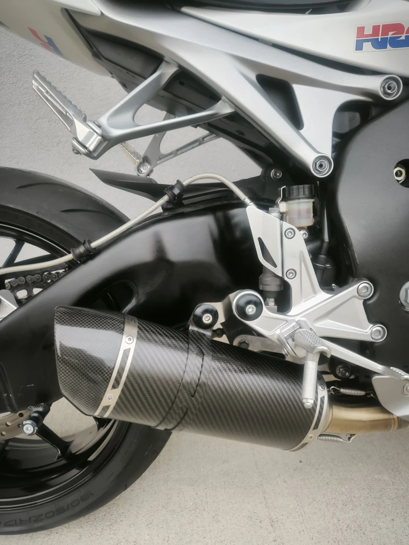 Honda Cbr 1000 RR, 2013 година , 34074 км., снимка 8 - Мотоциклети и мототехника - 48252897