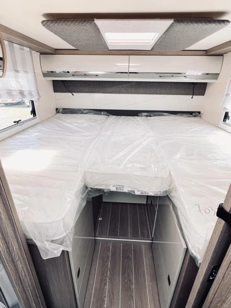 Кемпер ROLLER TEAM ZEFIRO 287TL SELEKT АВТОМАТИК  KЛИМАТИК WEBASTO, снимка 14 - Каравани и кемпери - 50110743