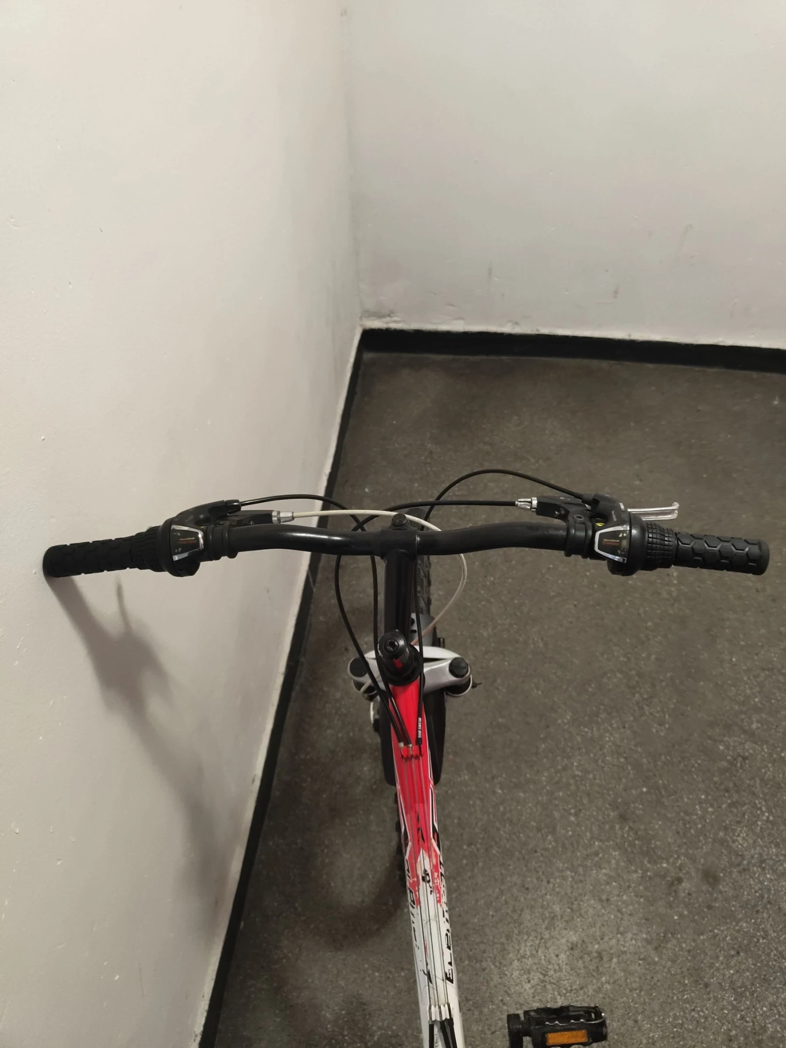 ��������� Sprint element 26" | Mobile.bg � ����������� 5