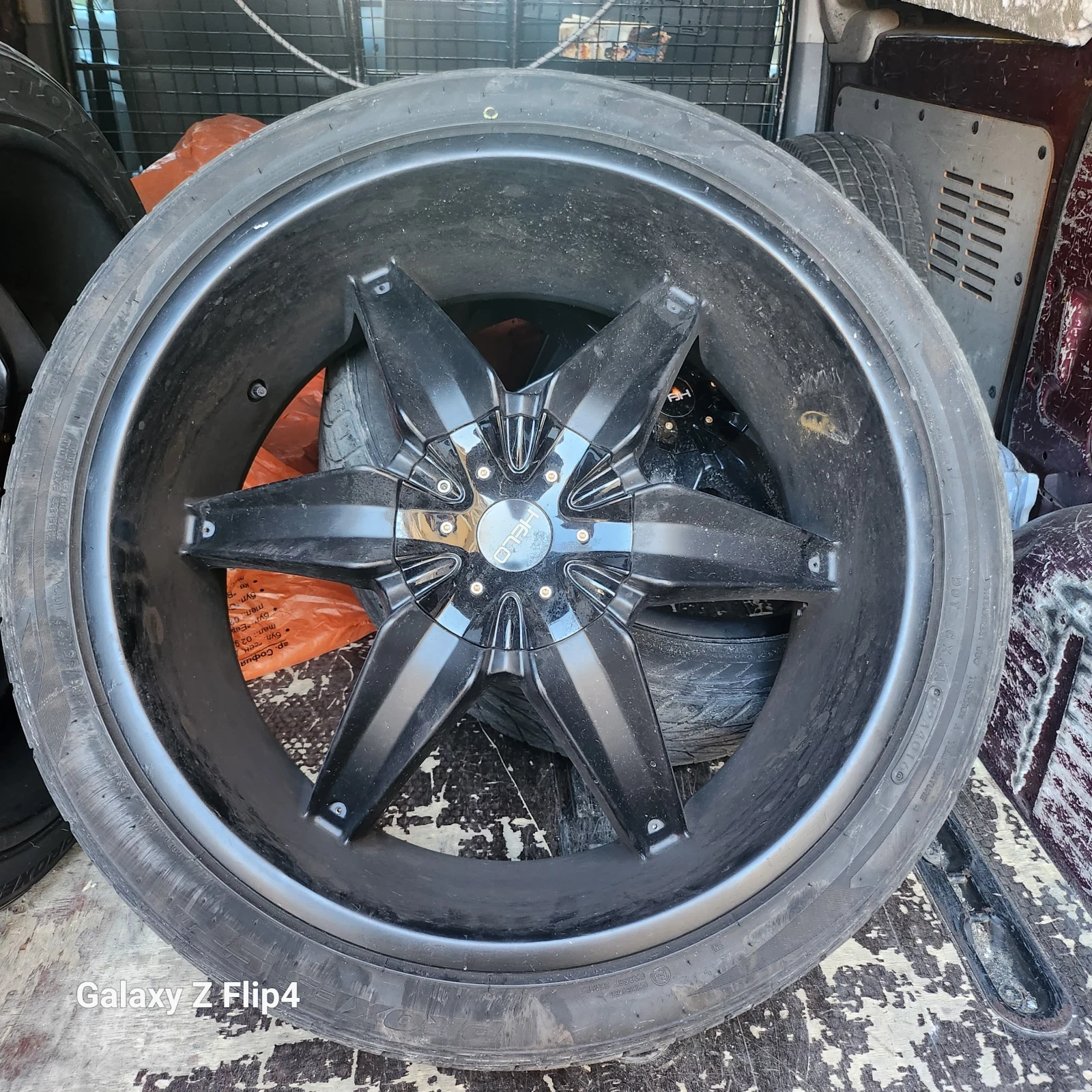 ���� � ������ 265/35R22 | Mobile.bg � ����������� 12