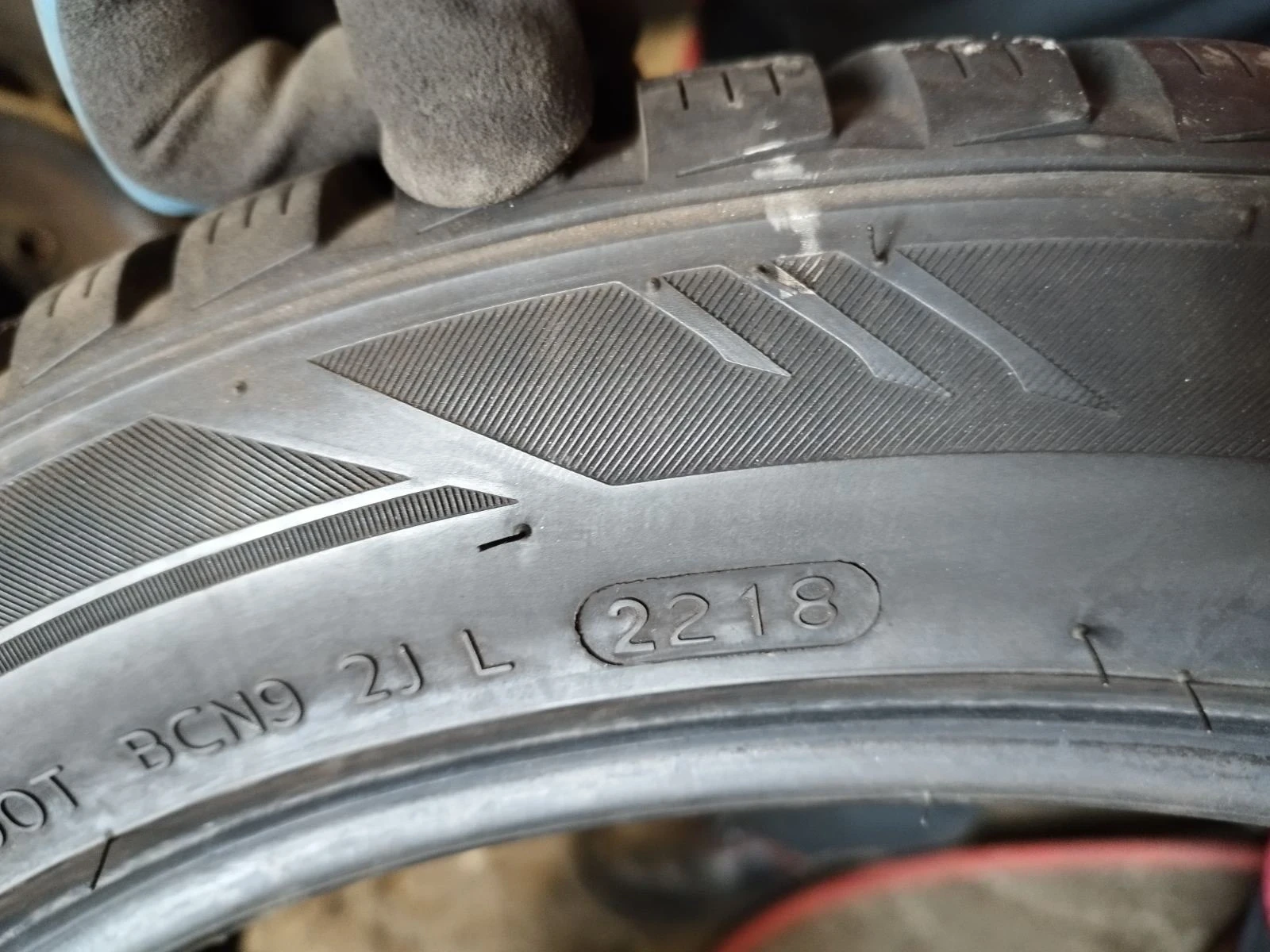 ���� 235/45R18 | Mobile.bg � ����������� 3