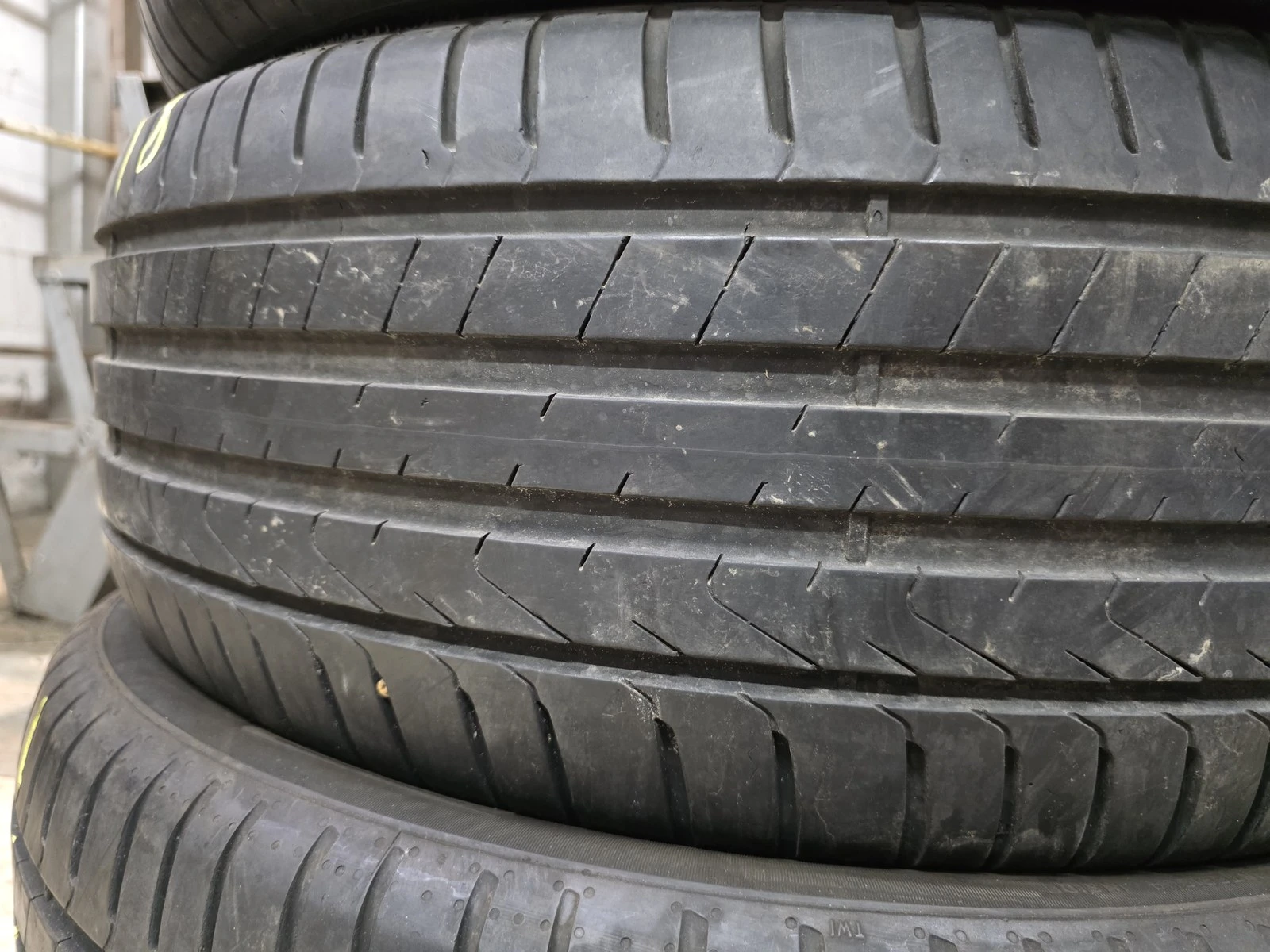 ���� 235/55R18 | Mobile.bg � ����������� 3