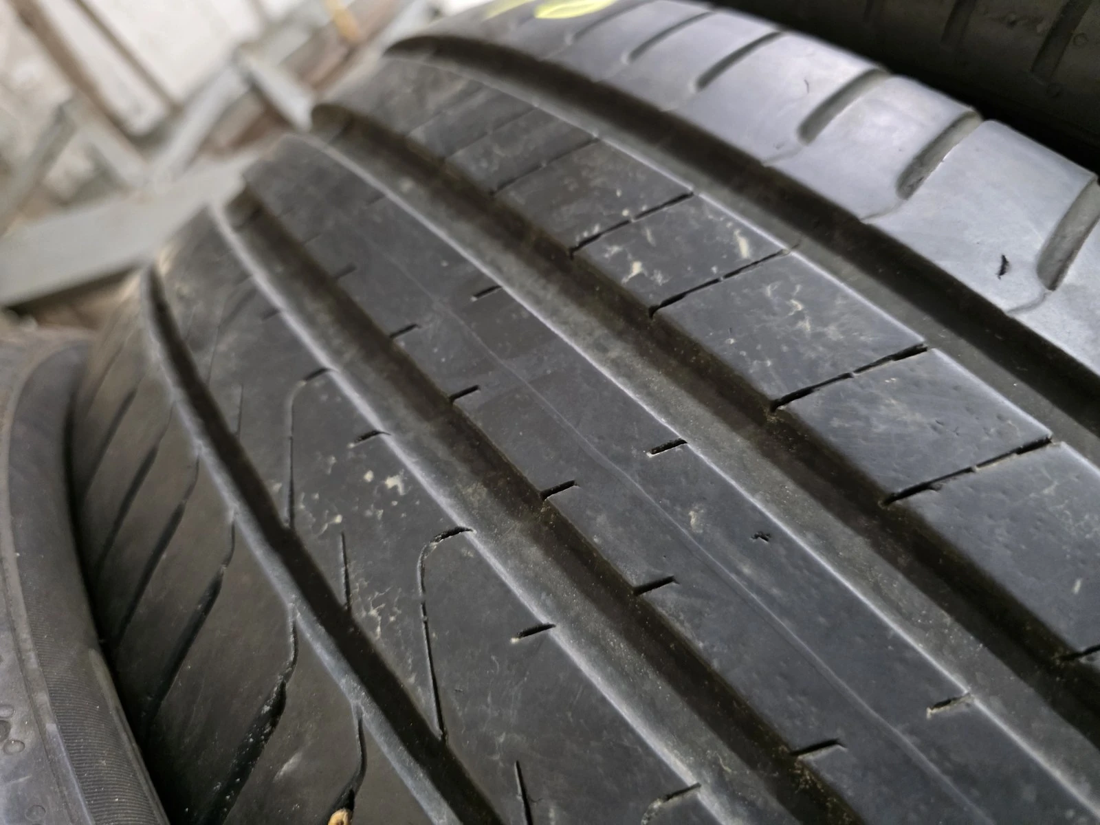 ���� 235/55R18 | Mobile.bg � ����������� 5