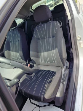 Opel Corsa 1.3 CDTI 6 скорости , снимка 8