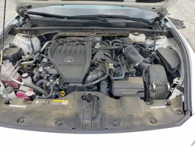 Toyota Crown Platinum AWD, снимка 11