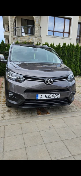 Toyota Proace City Verso Toyota Proace City-1.2 TURBO Седем Местна, снимка 1