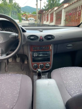 Mercedes-Benz A 140, снимка 9