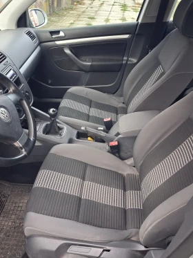 VW Golf 1.6 бензин 102 коня, снимка 8
