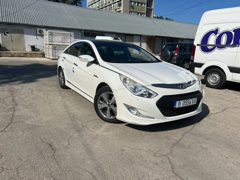 Hyundai Sonata Hybrid 2.0, снимка 2 - Автомобили и джипове - 46897777