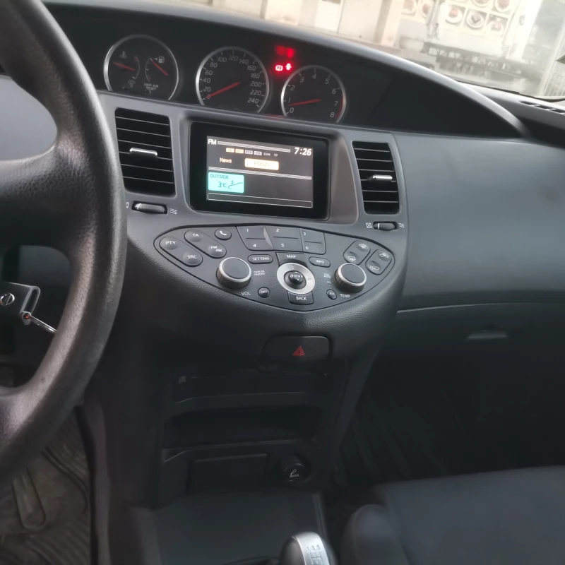 Nissan Primera 1.8, снимка 3 - Автомобили и джипове - 47444367