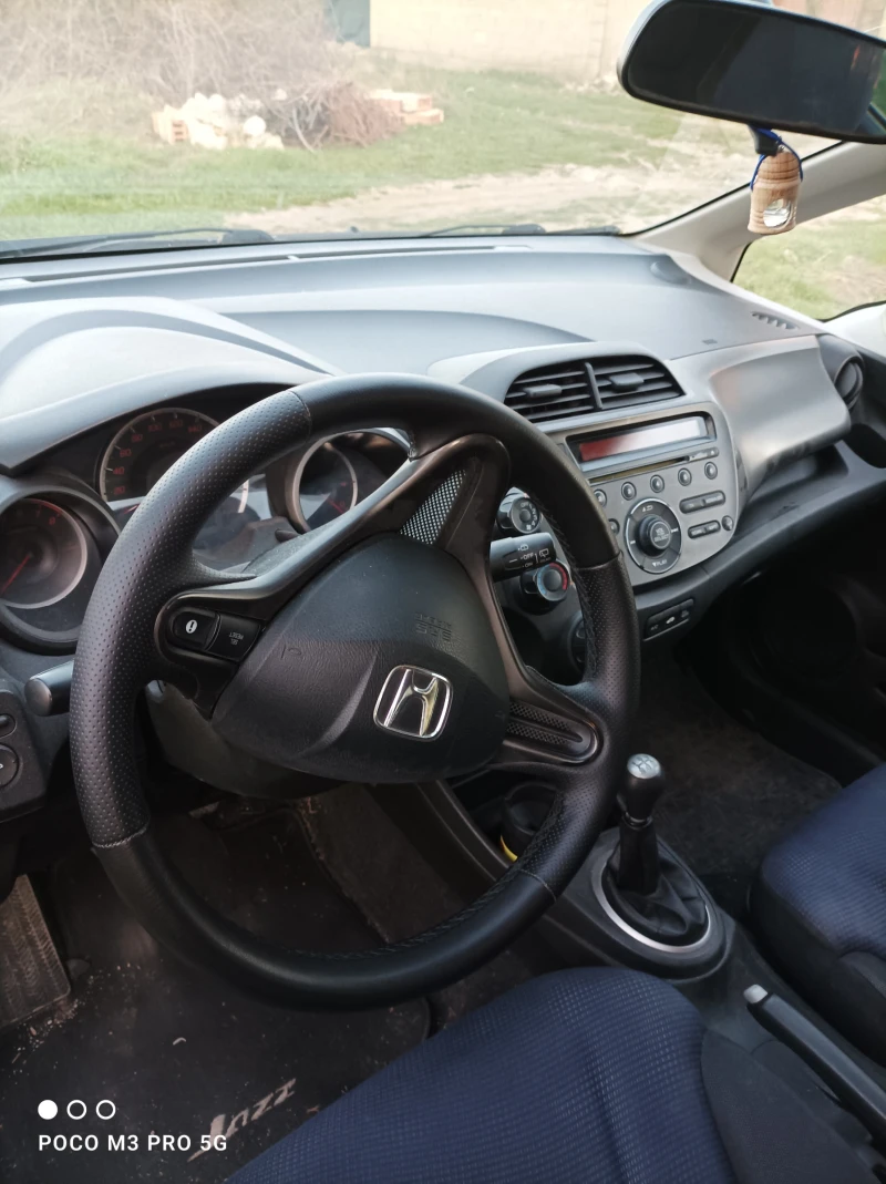 Honda Jazz, снимка 9 - Автомобили и джипове - 49589341