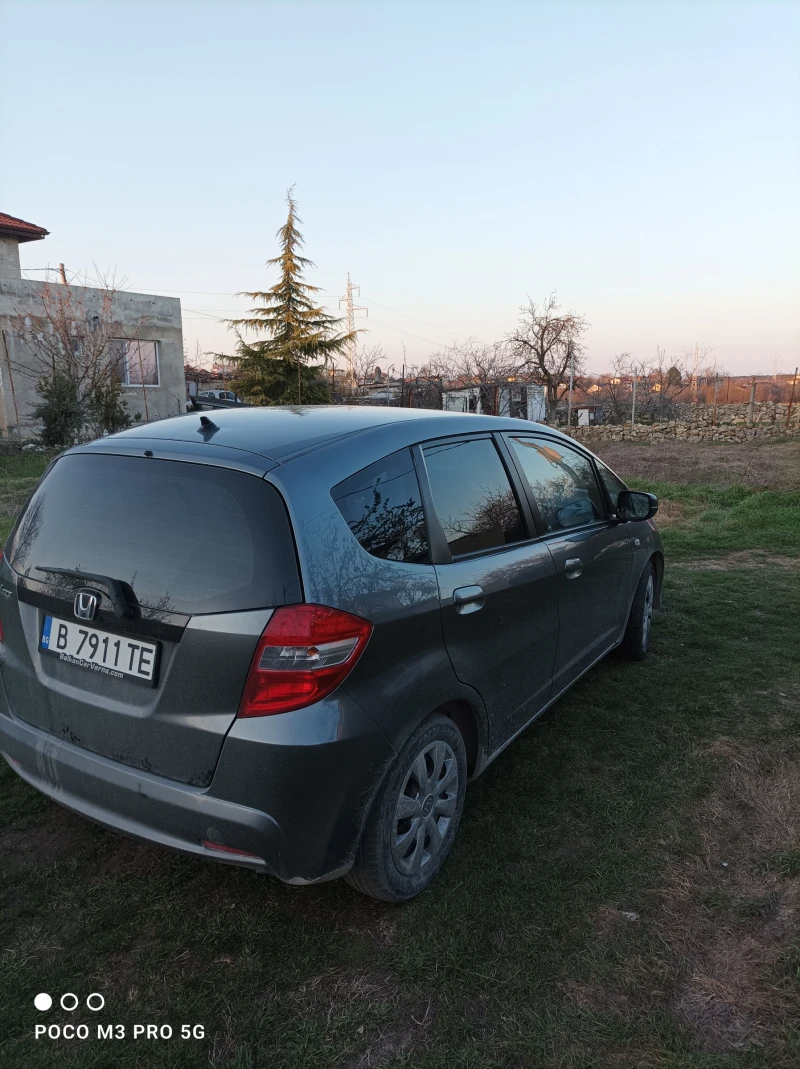 Honda Jazz, снимка 4 - Автомобили и джипове - 49589341