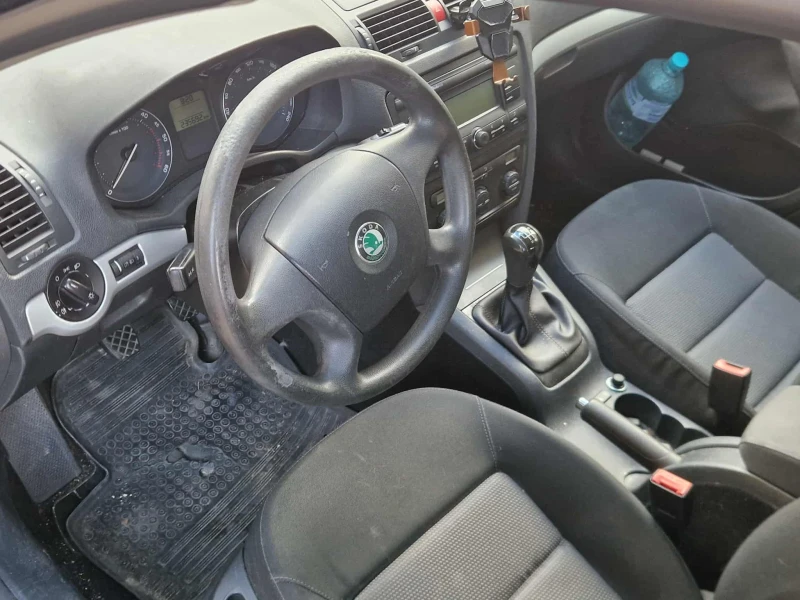 Skoda Octavia, снимка 4 - Автомобили и джипове - 52451260