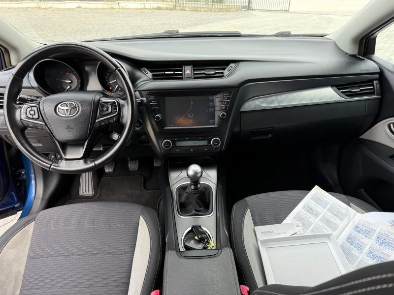 Toyota Avensis 1.6 d4d 112 кс Собствен лизинг !!!, снимка 11 - Автомобили и джипове - 52005956