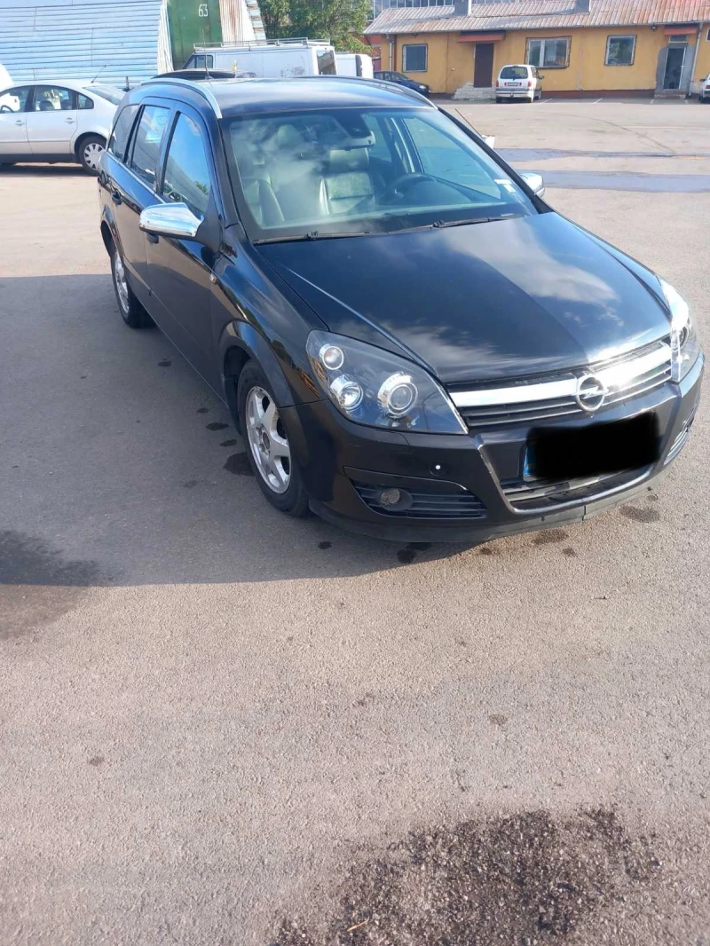 Opel Astra 1.7 cdti, снимка 4 - Автомобили и джипове - 52230462