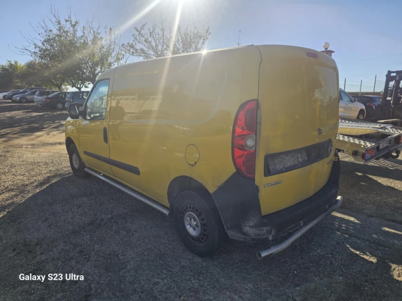 Opel Combo 1.3, снимка 3 - Автомобили и джипове - 52231185