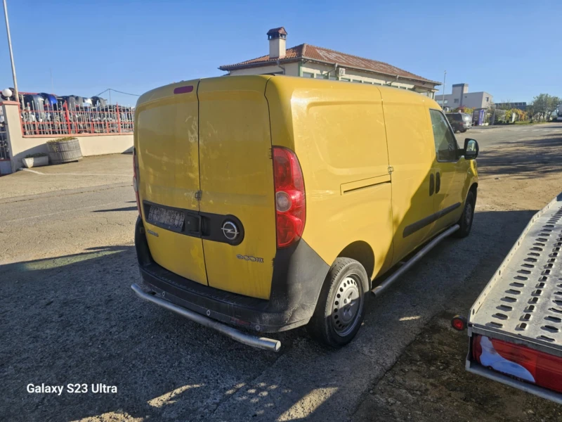 Opel Combo 1.3, снимка 4 - Автомобили и джипове - 52231185