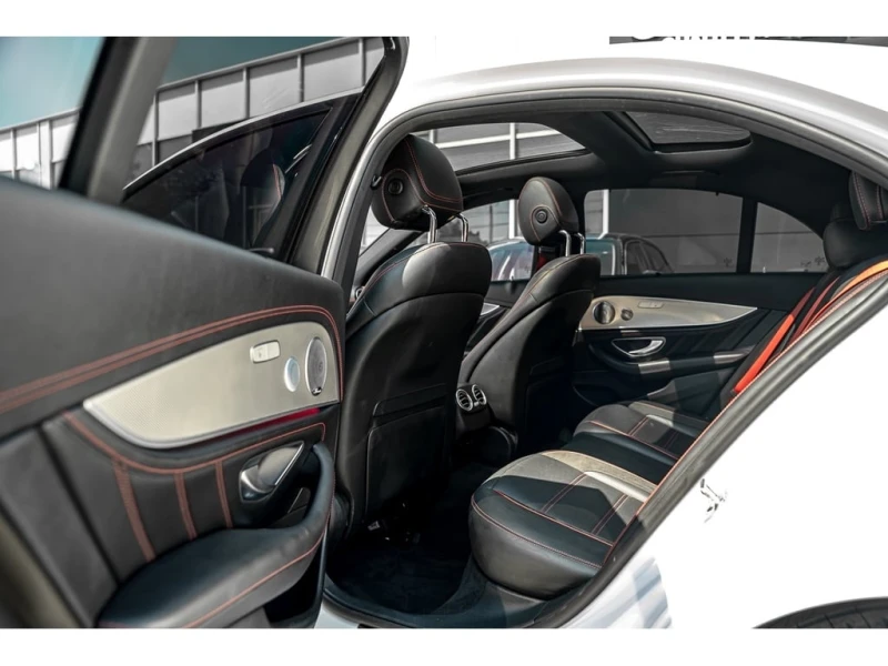 Mercedes-Benz E 43 AMG * 4MATIC * CARFAX * ЦЕНА ДО БГ, снимка 8 - Автомобили и джипове - 52867518