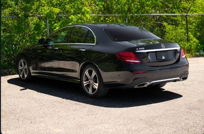Mercedes-Benz E 300 КАФЯВА КОЖА/BURMESTER/360 CAMERA/ ADAPT. CR/PANO/, снимка 6 - Автомобили и джипове - 55630453