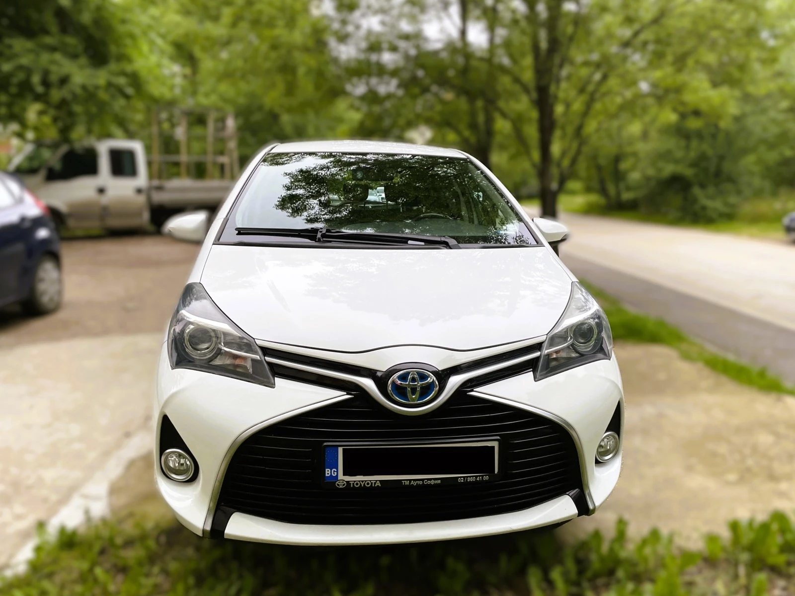 Toyota Yaris 1.5 Hybrid, ПОДМЕНЕНА БАТЕРИЯ, камера за заден ход - изображение 6