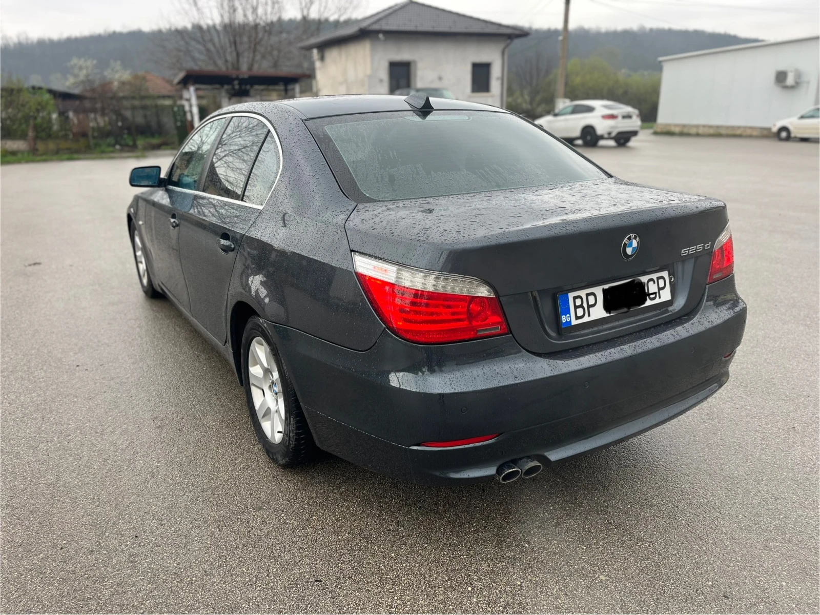 BMW 525 3.0D Feis 197кс - изображение 5