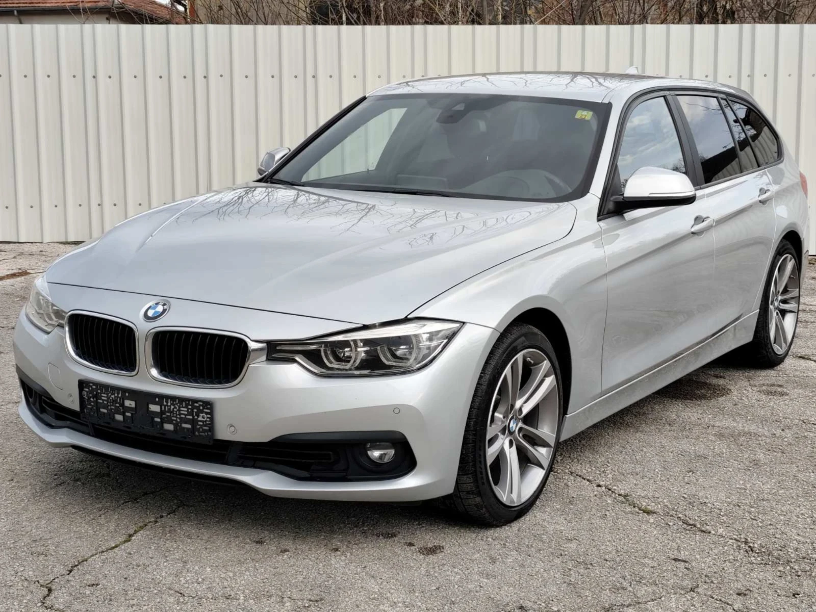 BMW 330 330xd - изображение 4