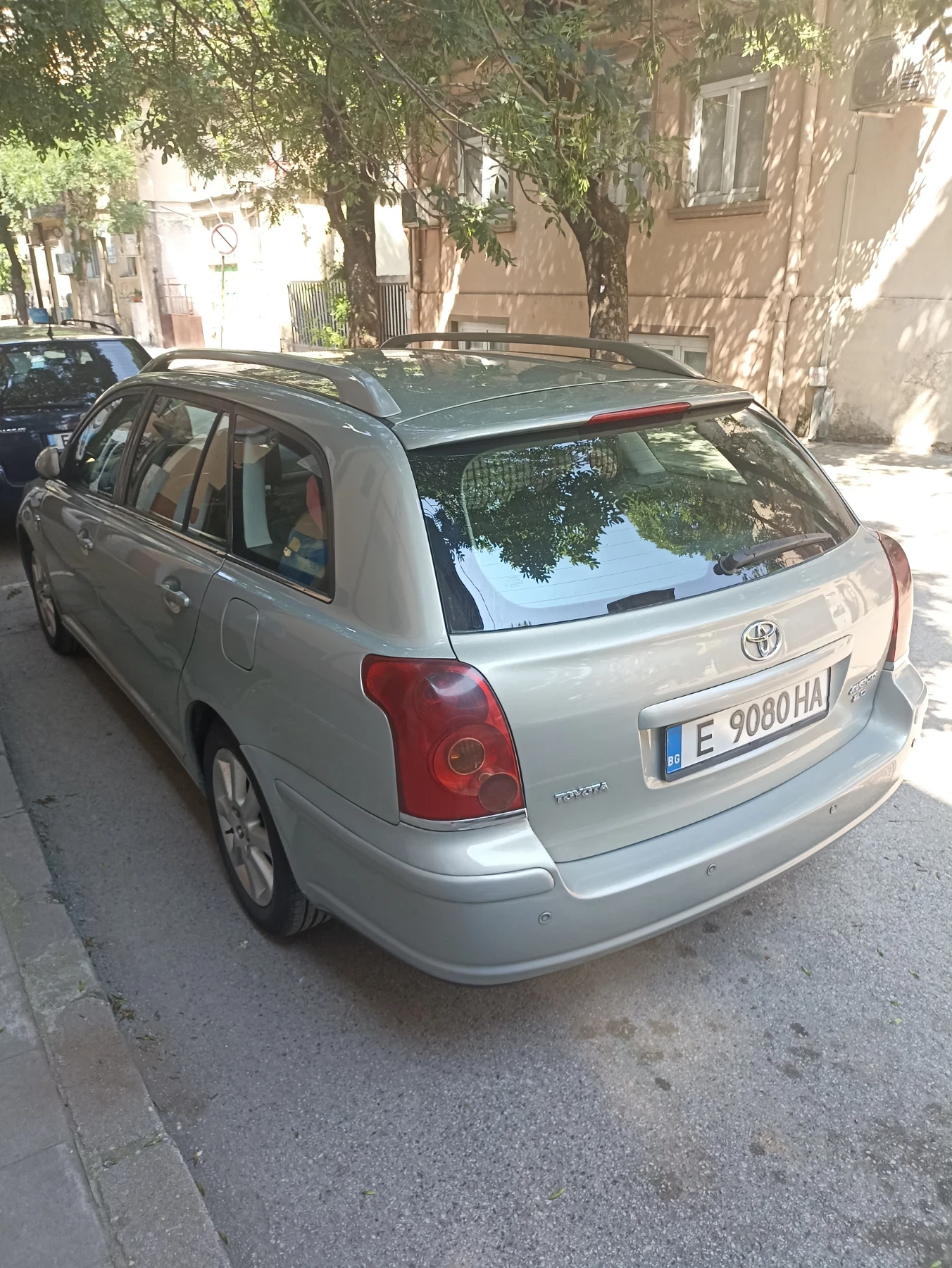Toyota Avensis  - изображение 3
