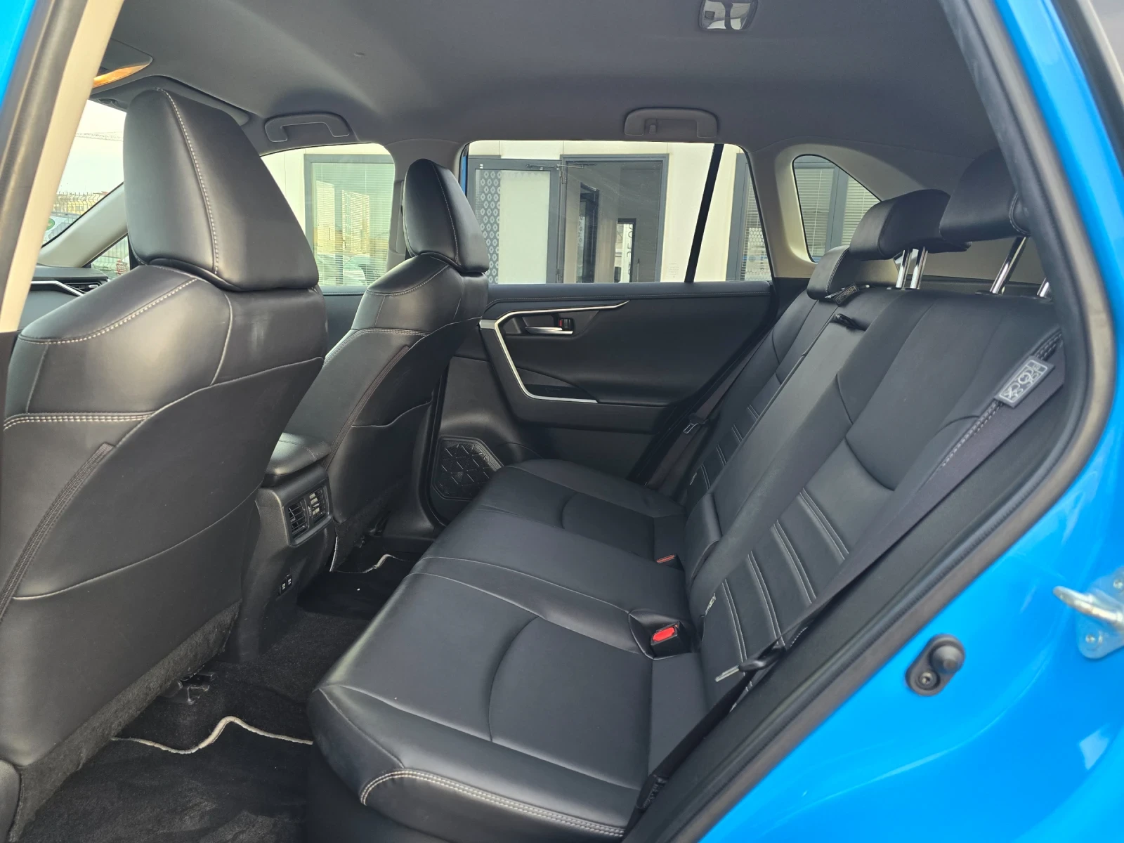 Toyota Rav4 Hybrid 4X4 / ТМ Ауто - изображение 7
