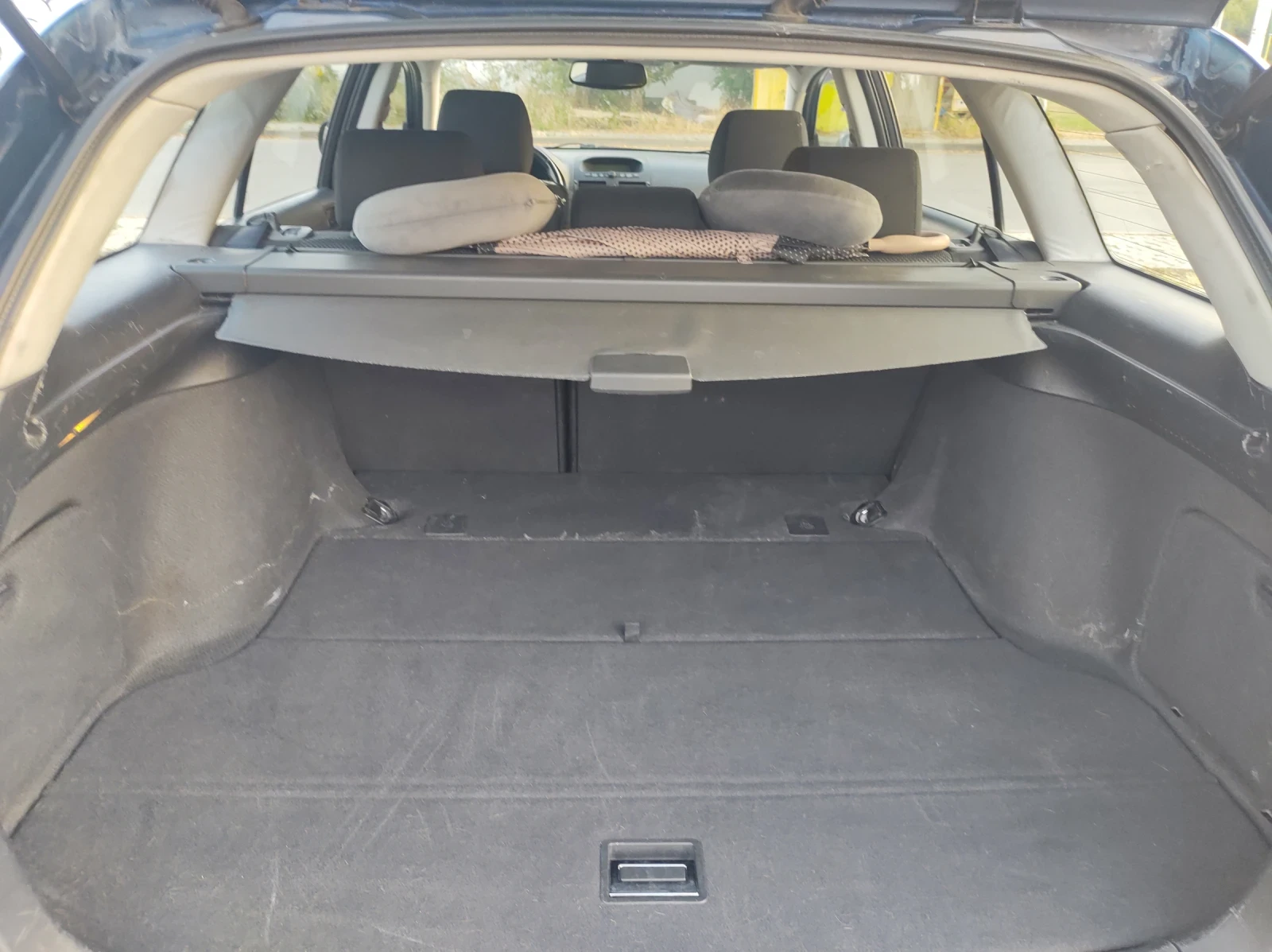 Toyota Avensis T25 - изображение 9