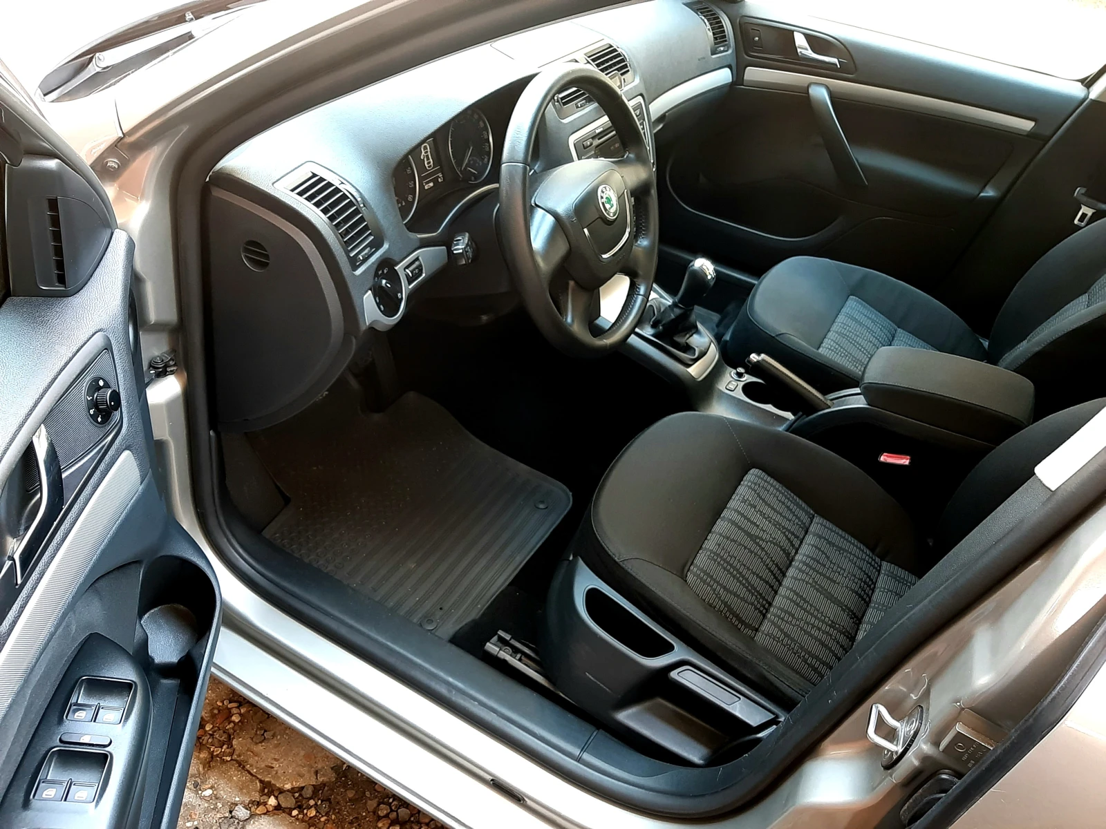 Skoda Octavia 1.9-105-HIGHLINE ! ! !  - изображение 7
