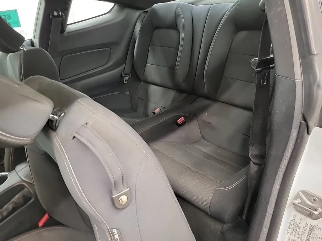 Ford Mustang * V6 * CARFAX *  | Mobile.bg   13