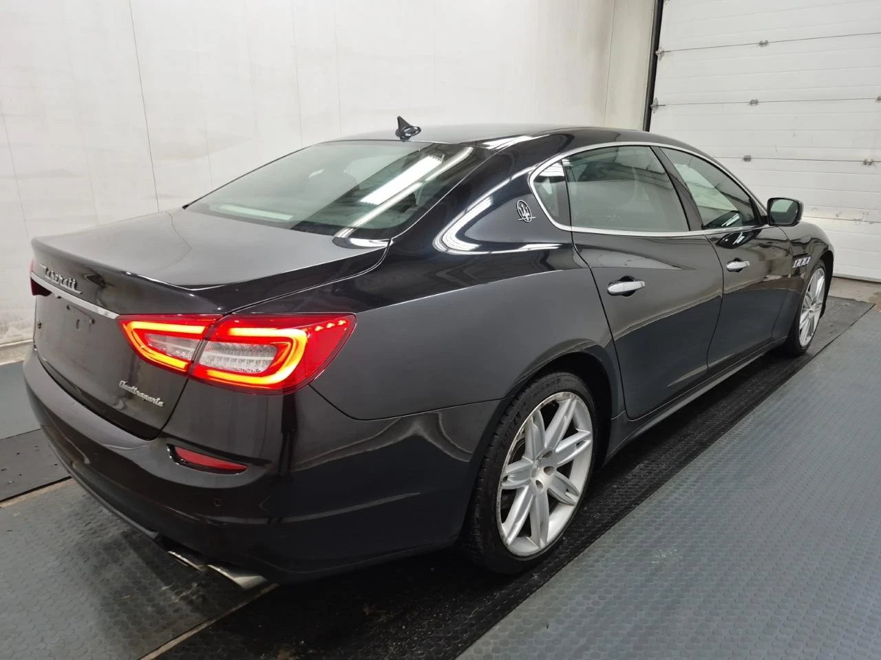 Maserati Quattroporte S Q4/Автофинансиране/Сервизна история - изображение 2