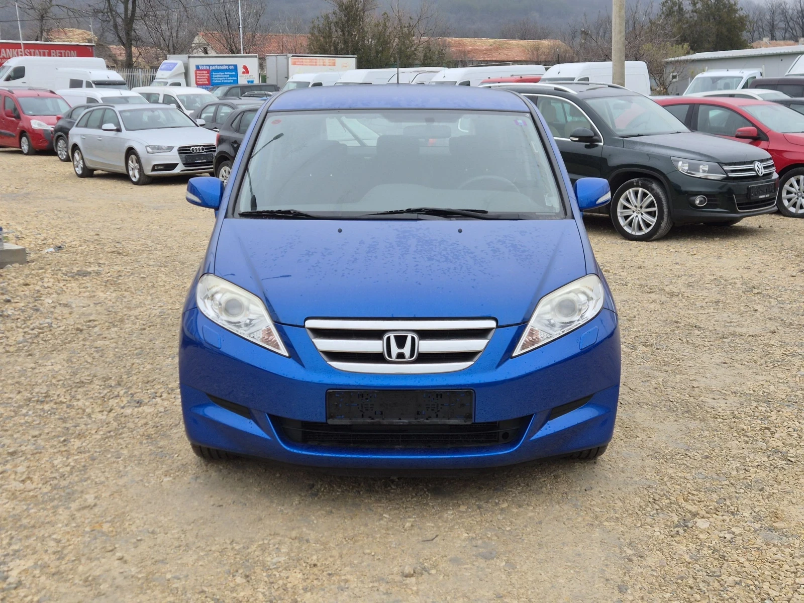 Honda Fr-v 2.0i - изображение 2