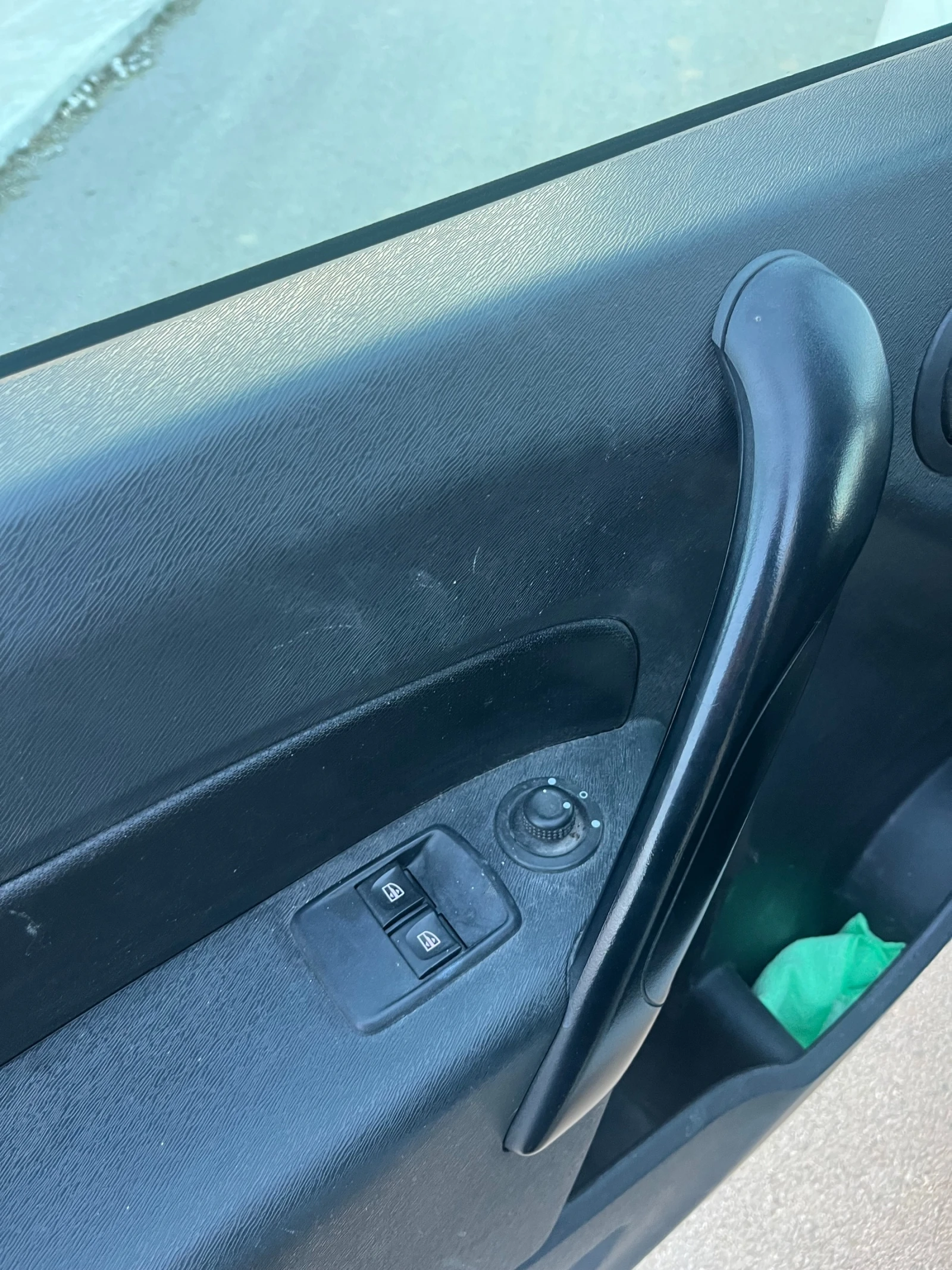 Renault Kangoo 1.5, снимка 7 - Автомобили и джипове - 53636691