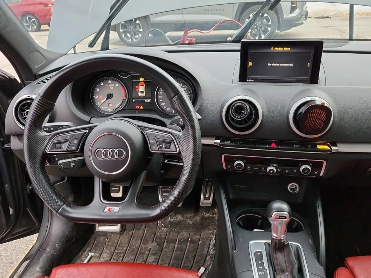 Audi S3  PROGRESSIV /CAMERA/LED/ШИБИДАХ, снимка 10 - Автомобили и джипове - 53977467