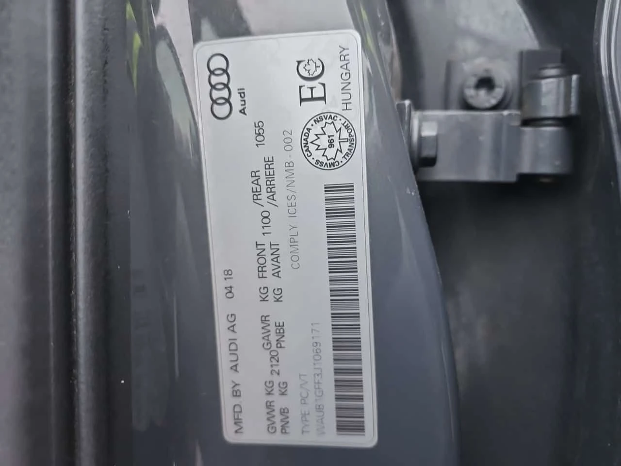 Audi S3  PROGRESSIV /CAMERA/LED/ШИБИДАХ, снимка 16 - Автомобили и джипове - 53977467