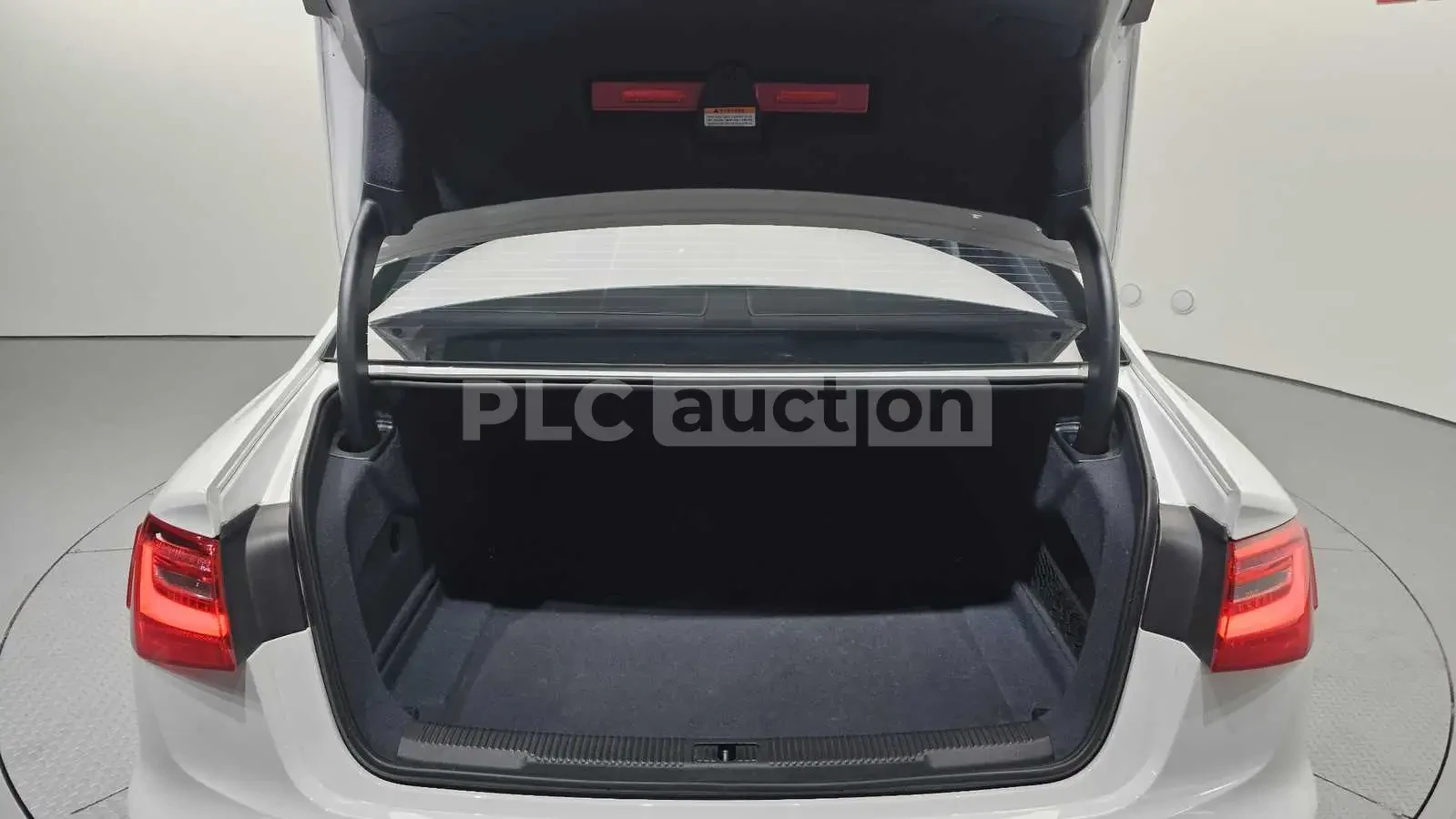 Audi A6, снимка 17 - Автомобили и джипове - 54125914