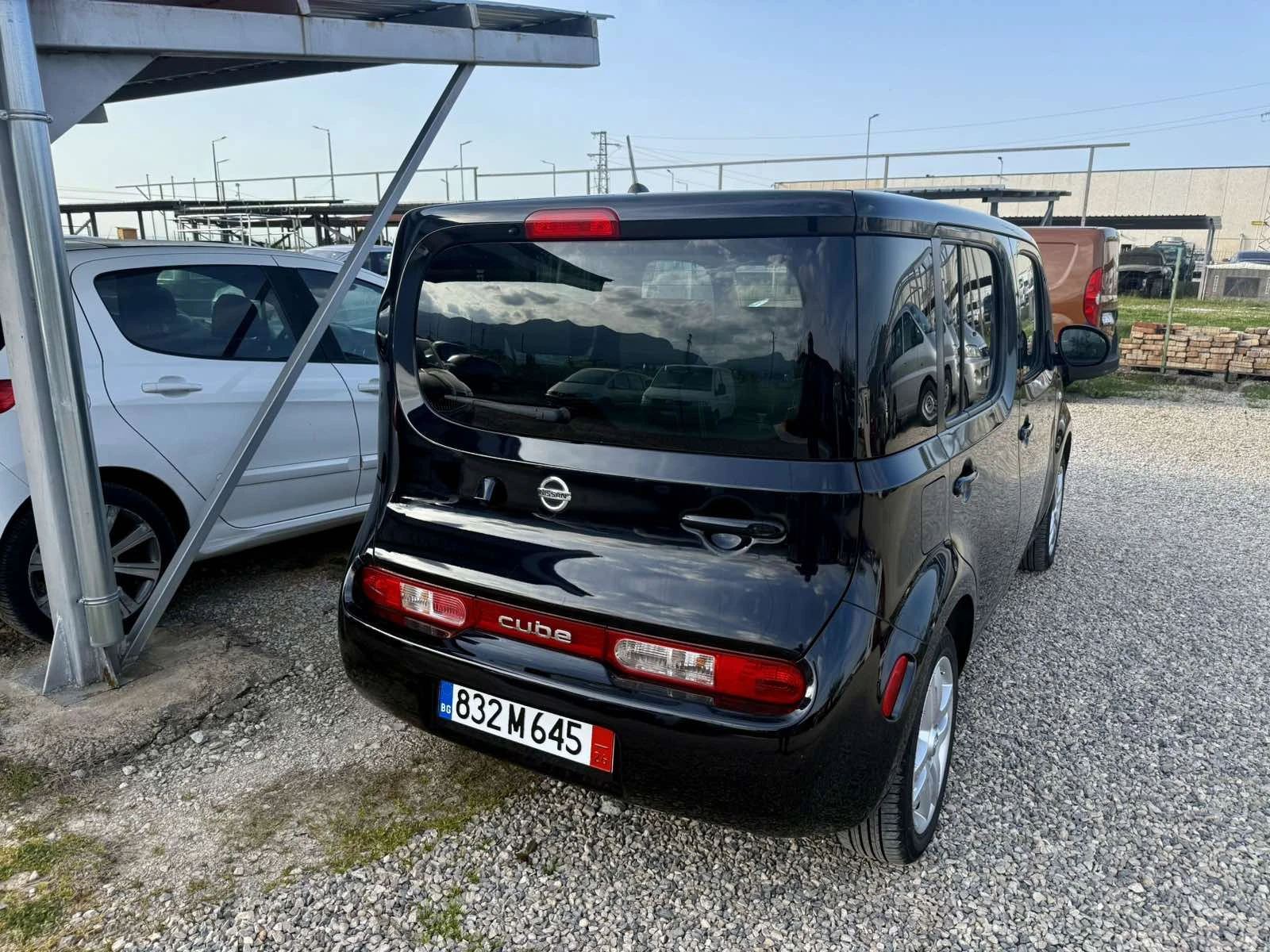Nissan Cube 1.6i EURO 5 НАВИ ПАНОРАМА, снимка 6 - Автомобили и джипове - 54223798