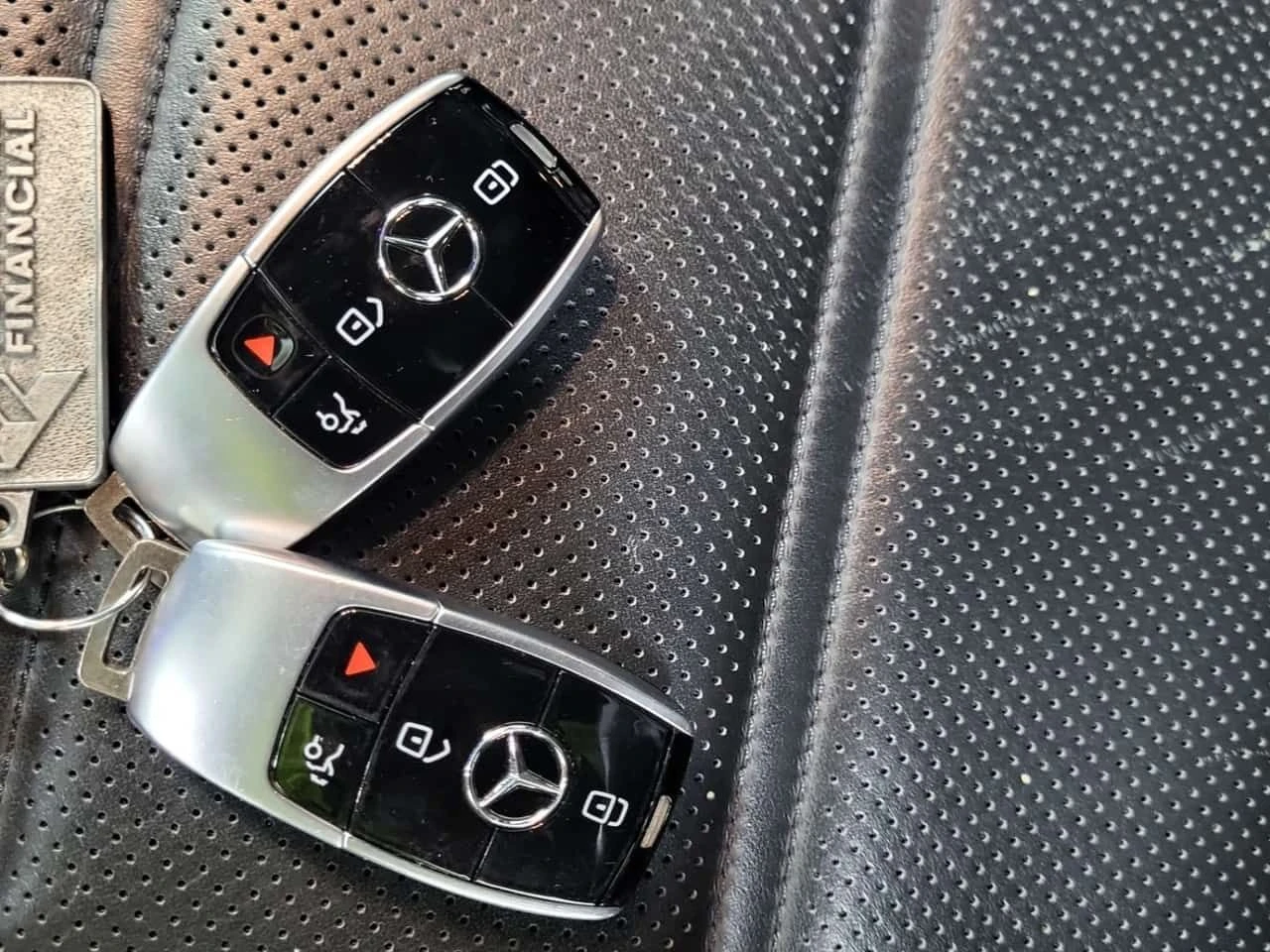 Mercedes-Benz E 53 AMG * CARFAX * ЦЕНА ДО БГ, снимка 9 - Автомобили и джипове - 54229081