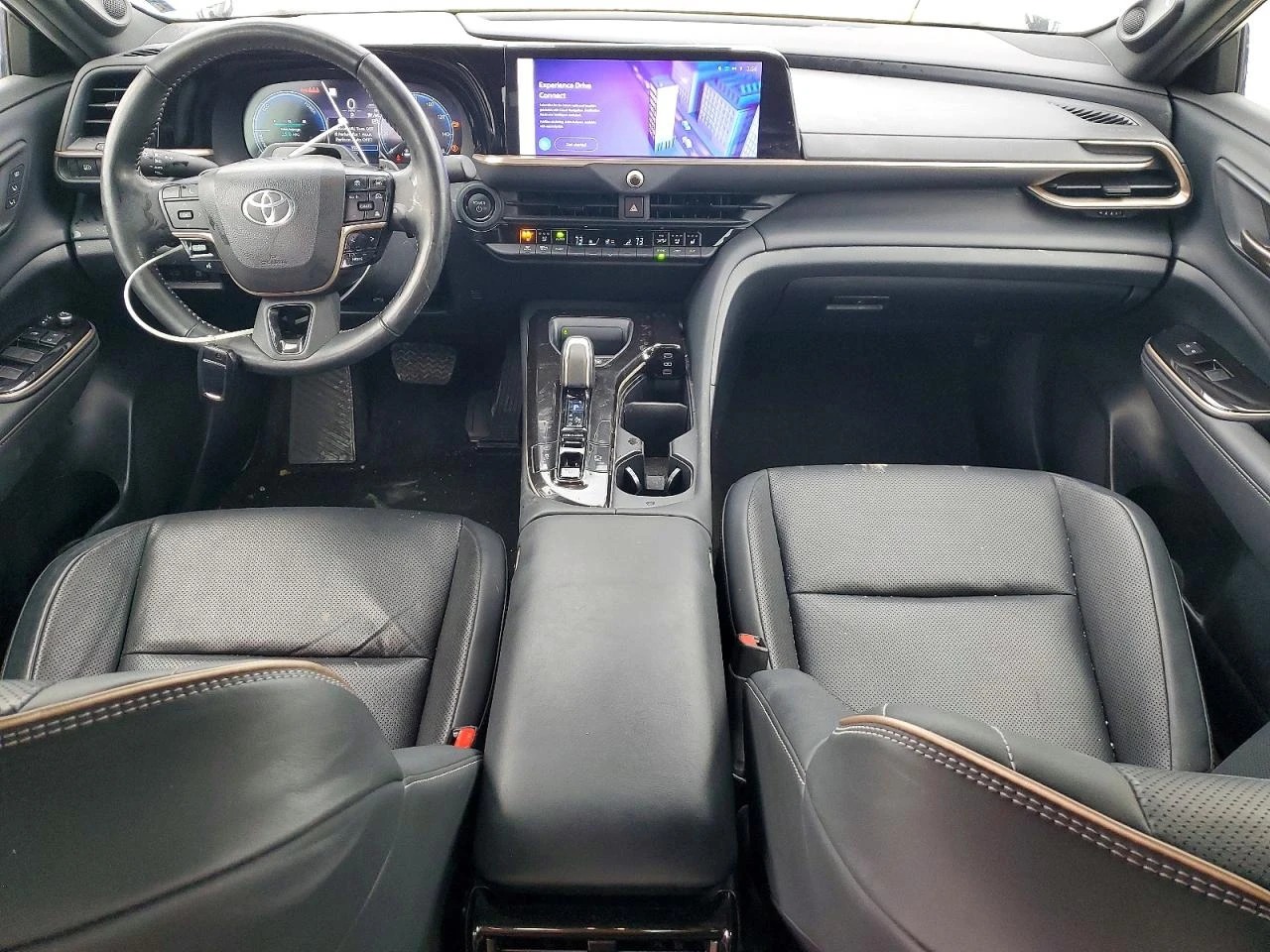 Toyota Crown Platinum AWD, снимка 8 - Автомобили и джипове - 54248862