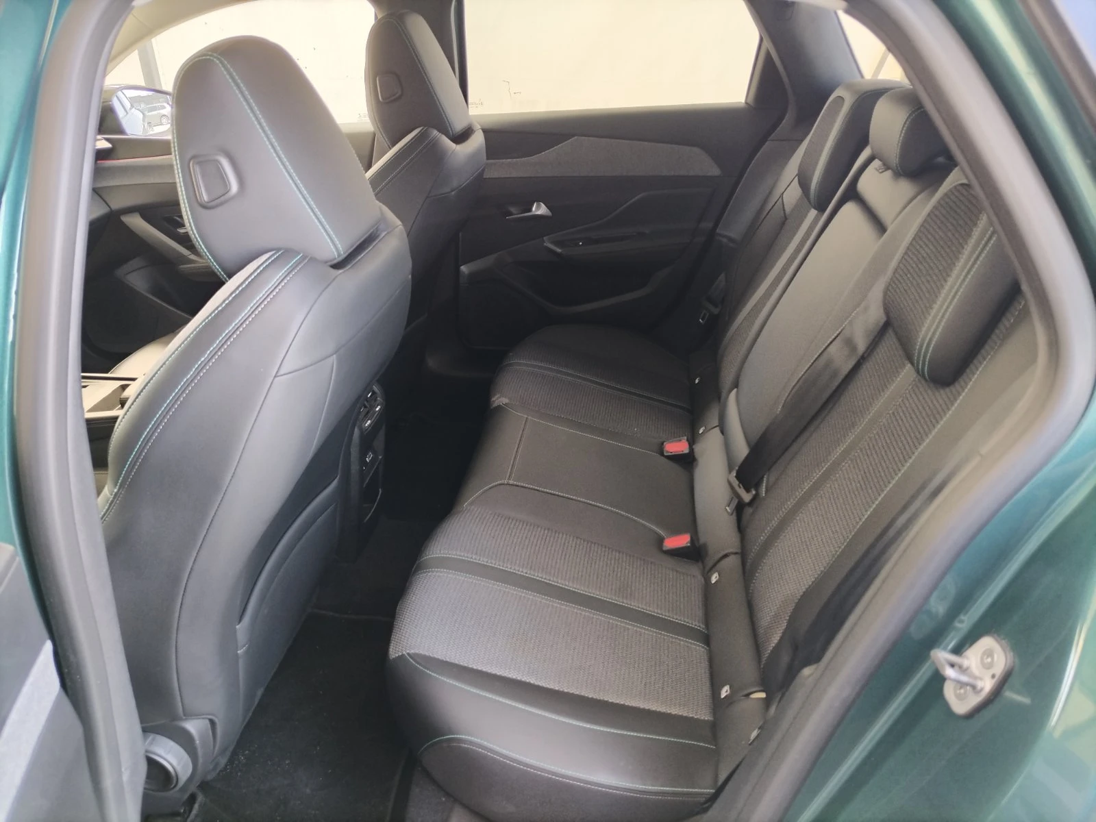 Peugeot 308 1.5HDI/130к.с/ALLURE, снимка 13 - Автомобили и джипове - 54331500