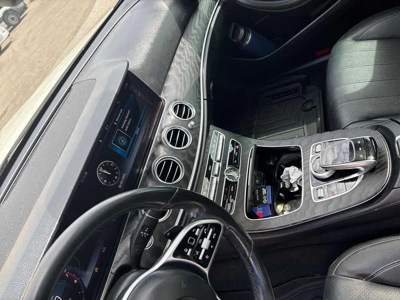 Mercedes-Benz E 350 BURMESTER/ПАНОРАМА/360 CAM/ДИСТРОНИК, снимка 9 - Автомобили и джипове - 54372575