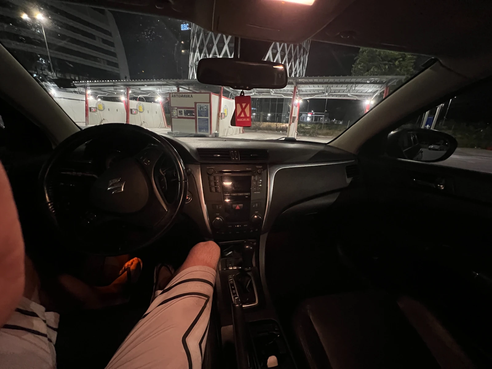Suzuki Kizashi, снимка 16 - Автомобили и джипове - 54444716