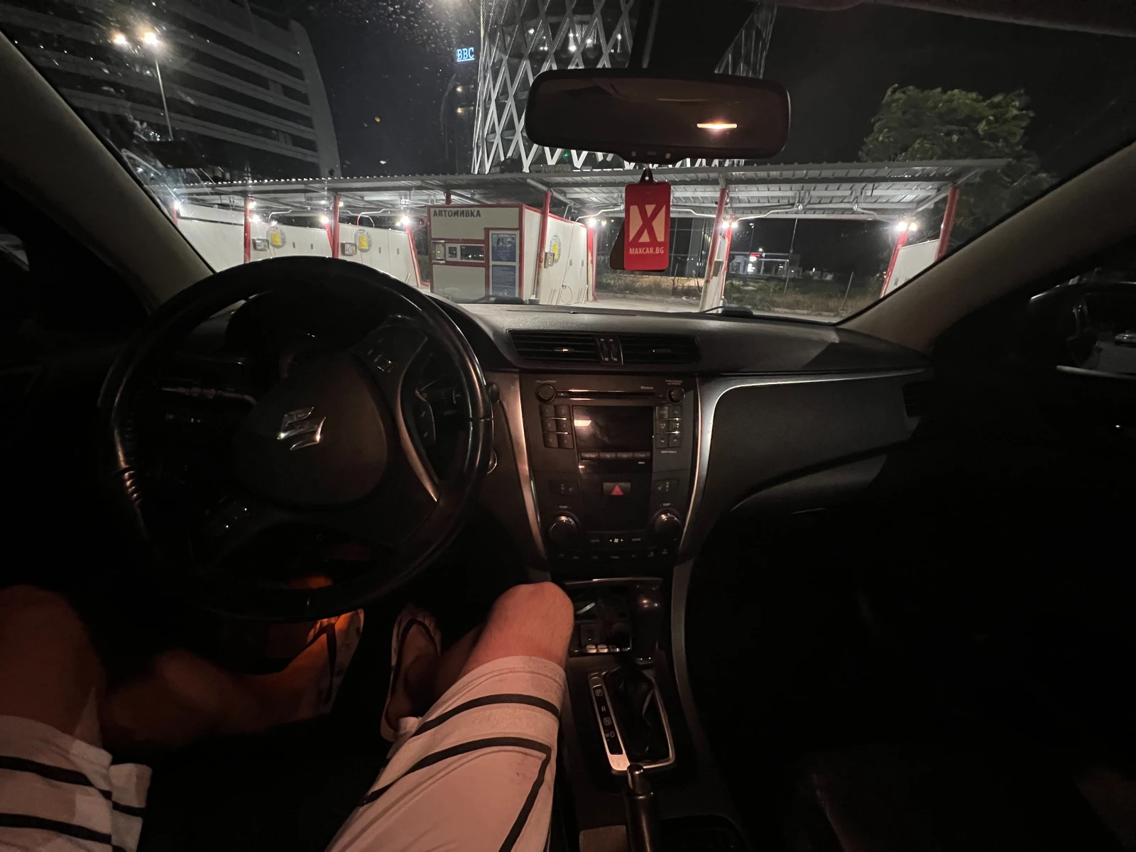 Suzuki Kizashi, снимка 15 - Автомобили и джипове - 54444716