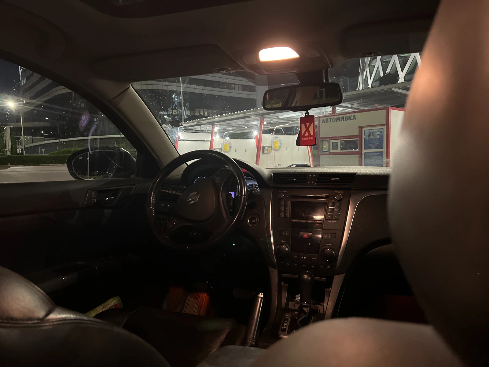 Suzuki Kizashi, снимка 12 - Автомобили и джипове - 54444716