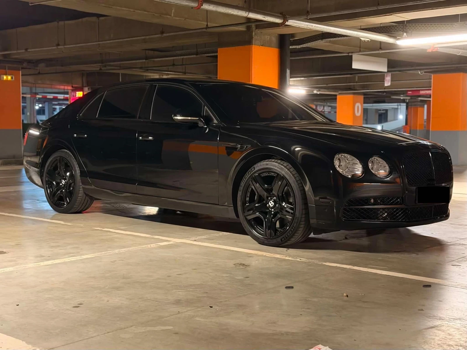 Bentley Flying Spur V8 FULL EXTRAS LIZING, снимка 5 - Автомобили и джипове - 54756241