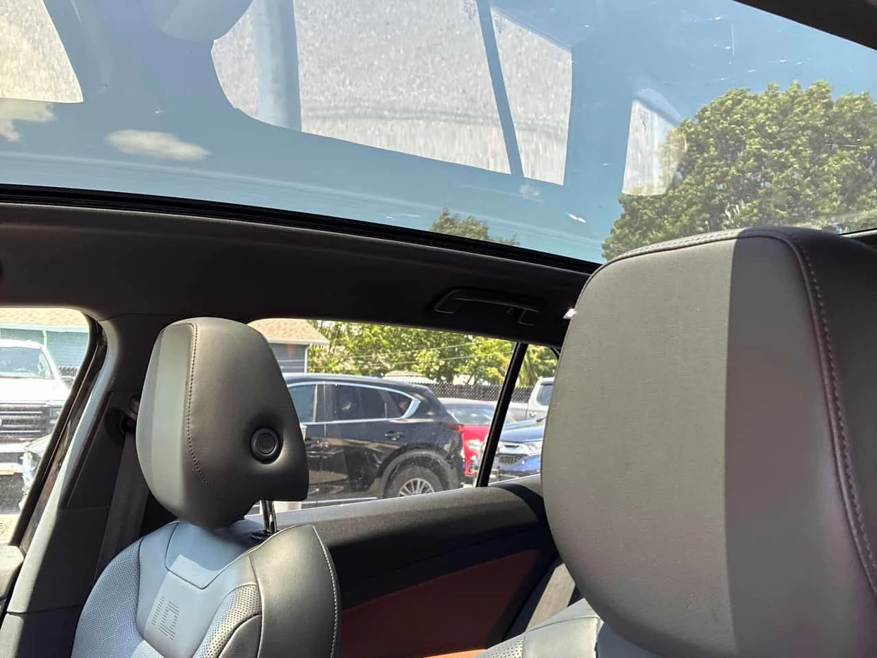 VW ID.4 * Pro * CARFAX * БЕЗ ПЪРВОНАЧАЛНА ВНОСКА, снимка 12 - Автомобили и джипове - 54942671