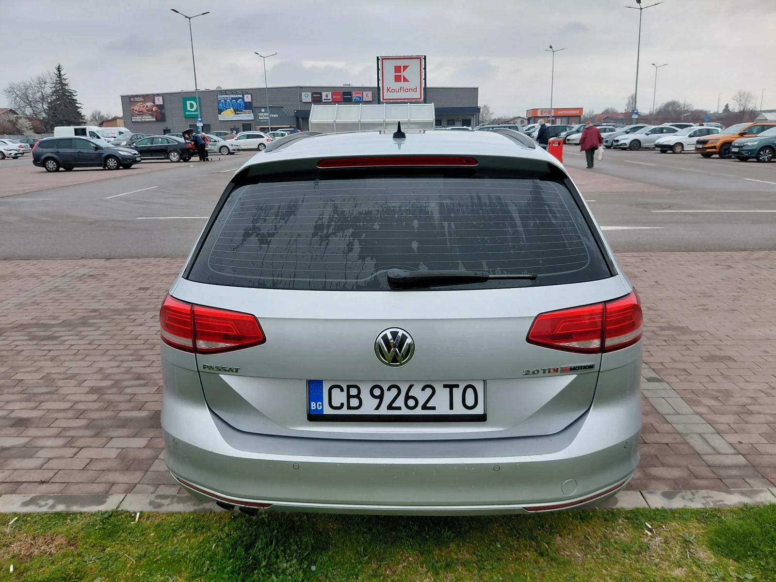 VW Passat, снимка 6 - Автомобили и джипове - 55088958