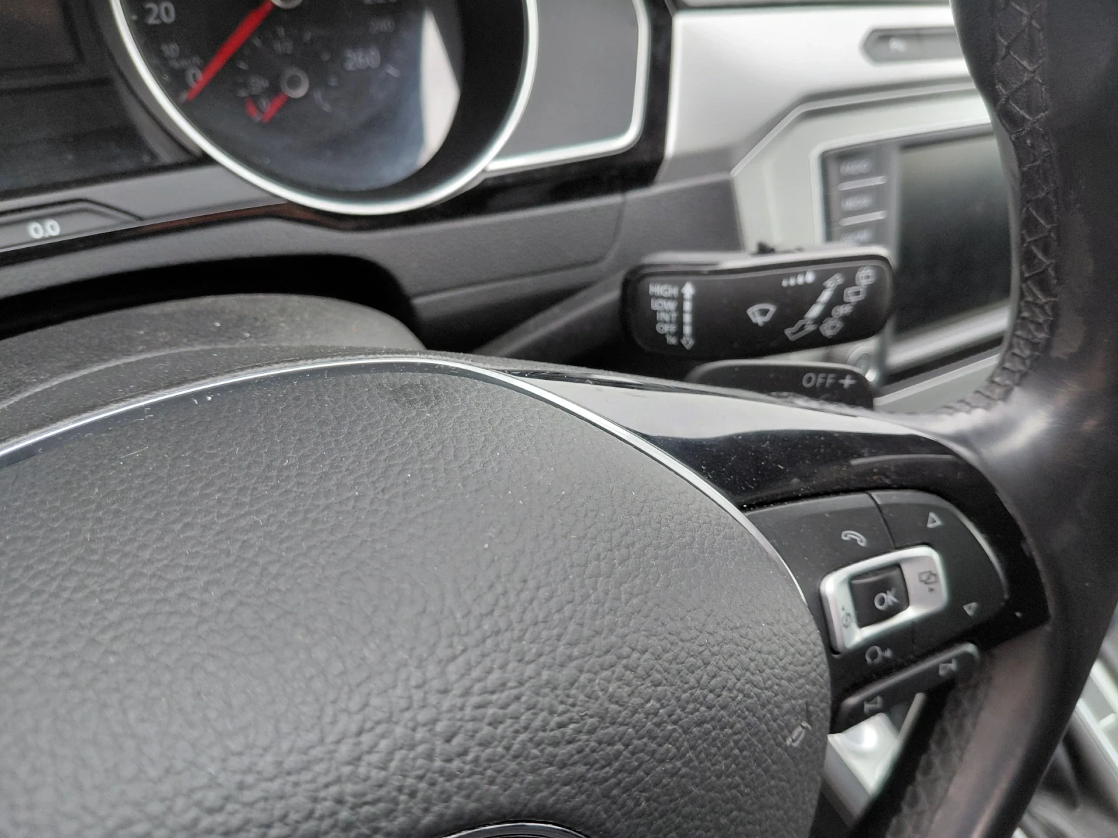 VW Passat, снимка 8 - Автомобили и джипове - 55088958