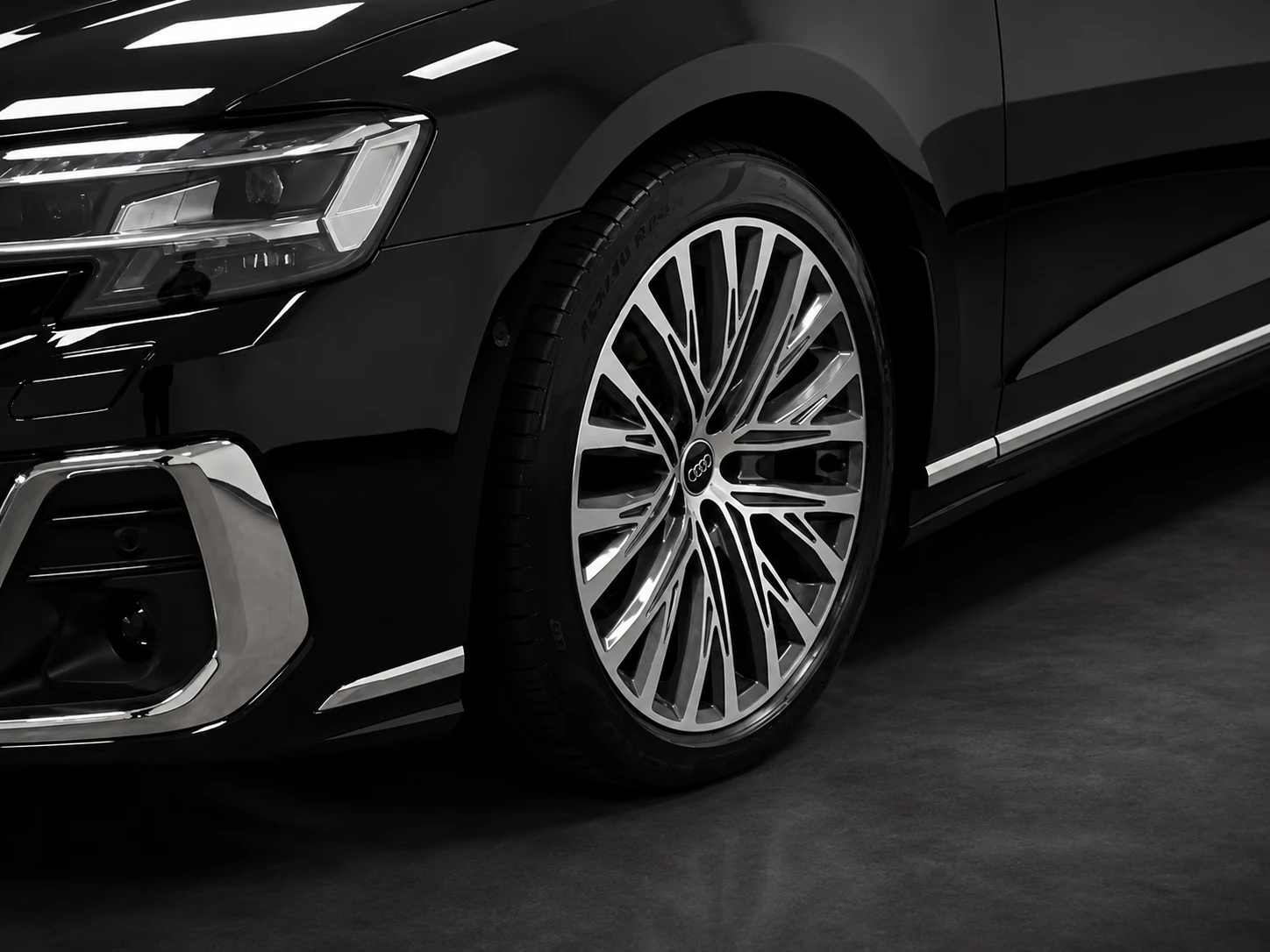 Audi A8 50TDI| Long| RearIndividualSeats| Valcona, снимка 3 - Автомобили и джипове - 55219451